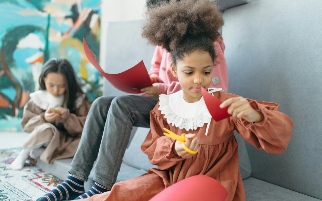 British Curriculum (EYFS) vs Montessori: Dubai Parents Guide